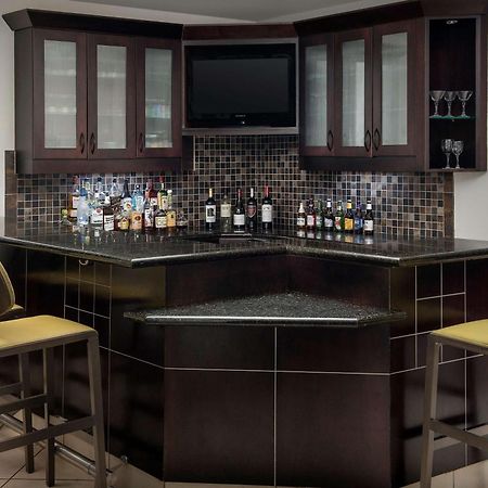 Hilton Garden Inn Dallas/Данканвиль Экстерьер фото