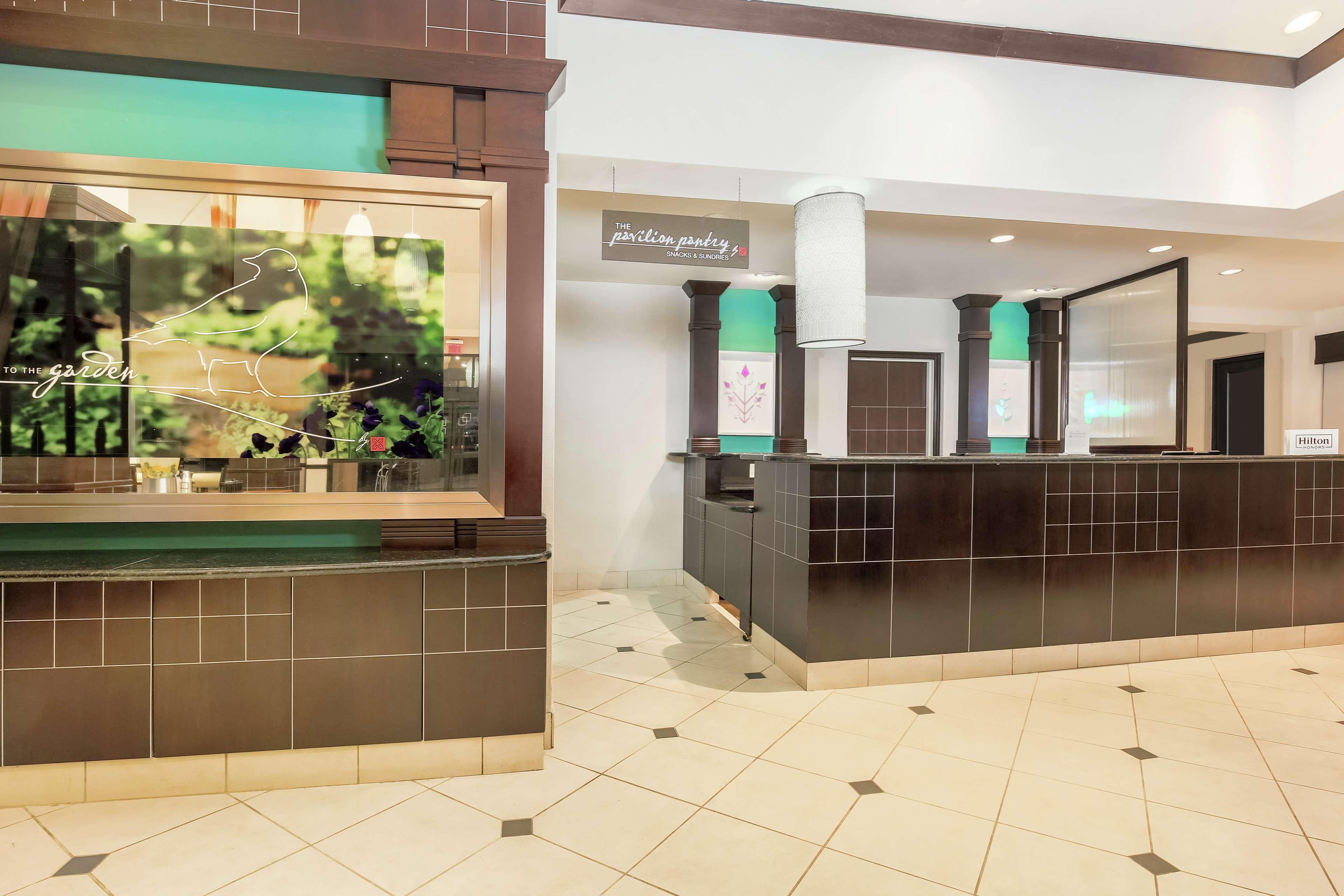 Hilton Garden Inn Dallas/Данканвиль Экстерьер фото