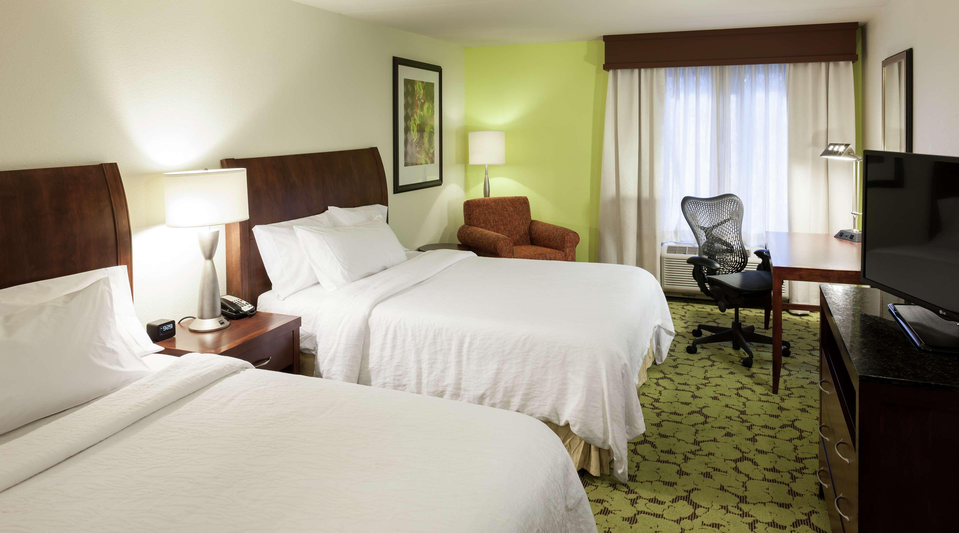 Hilton Garden Inn Dallas/Данканвиль Экстерьер фото