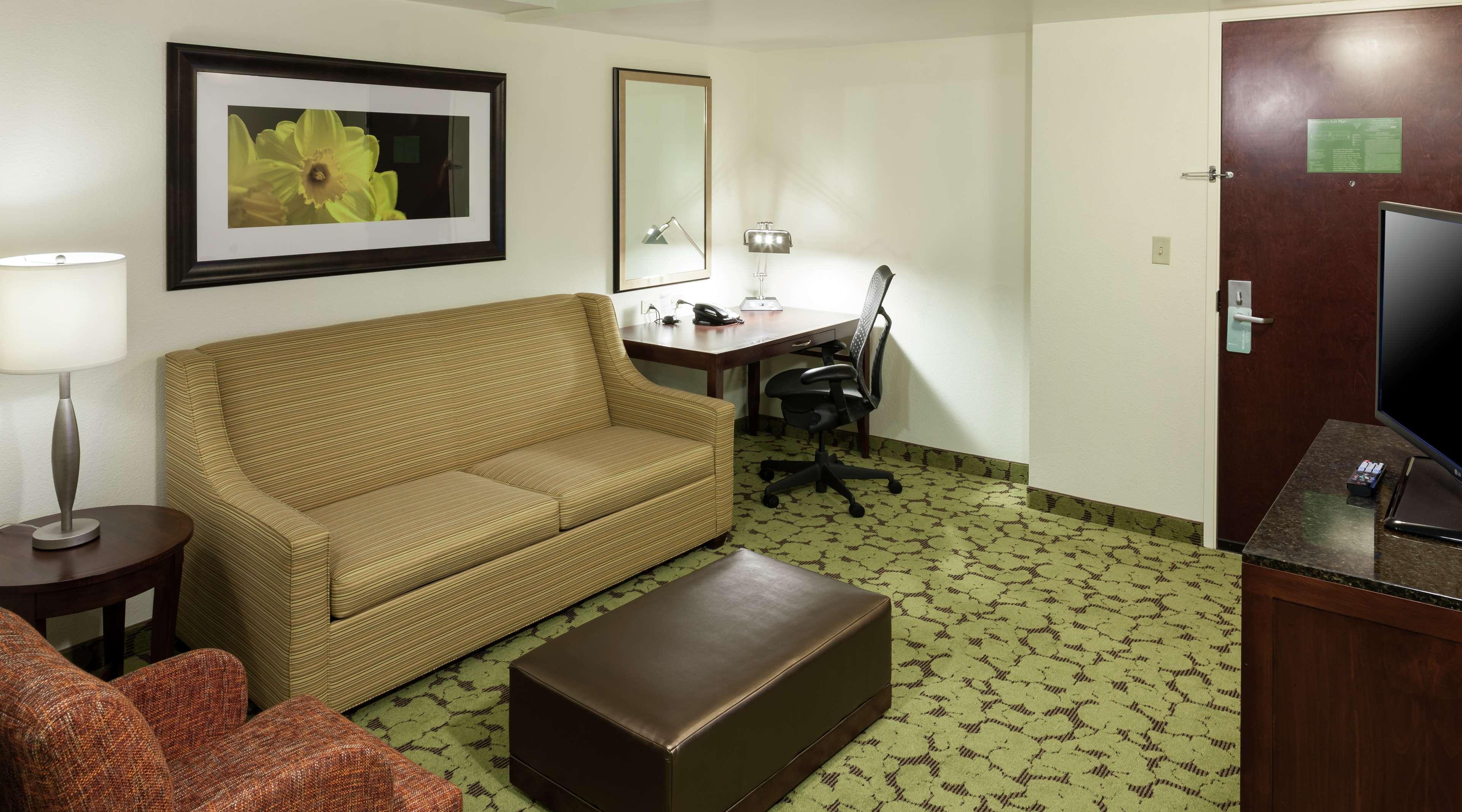Hilton Garden Inn Dallas/Данканвиль Экстерьер фото