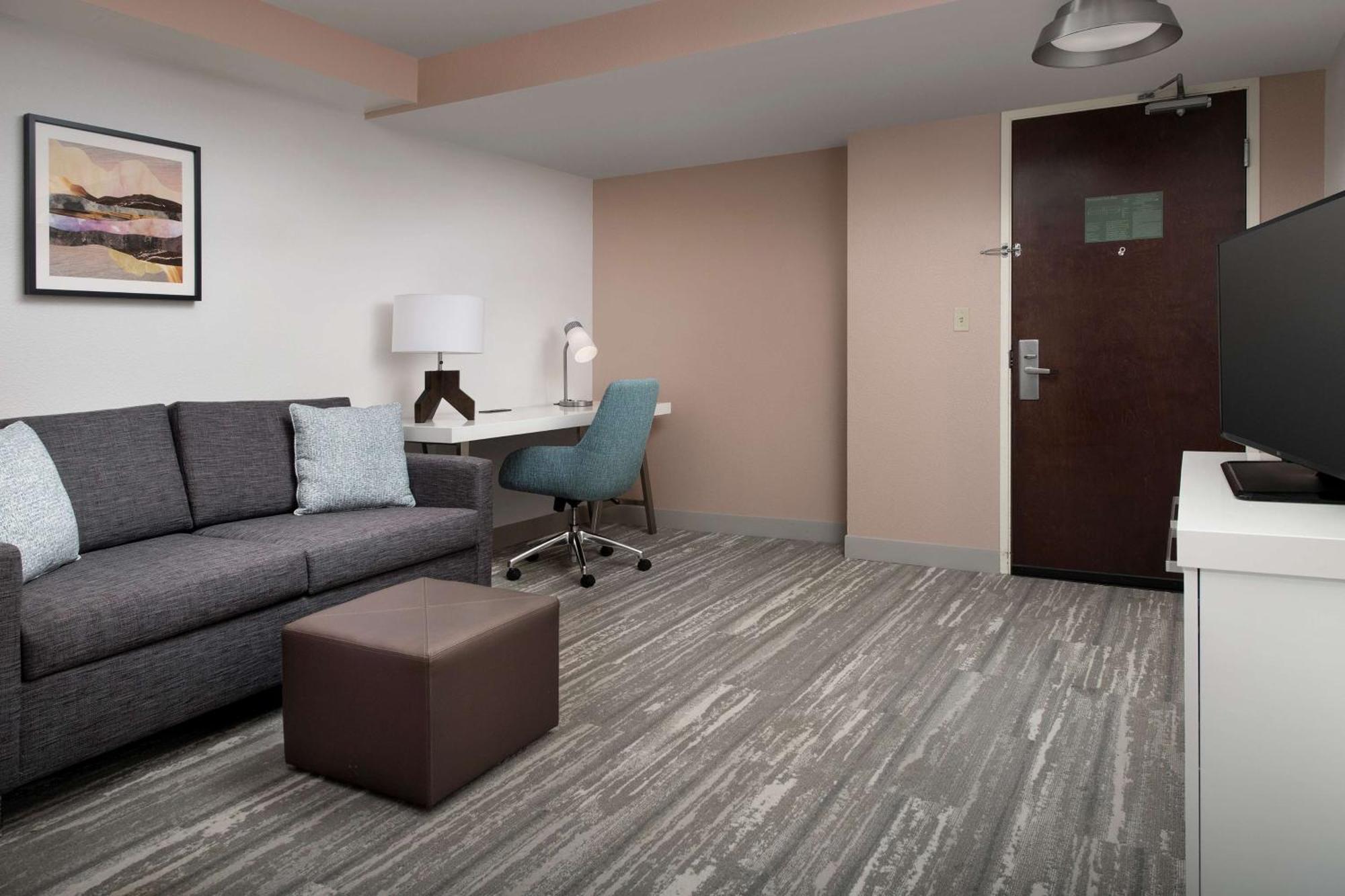 Hilton Garden Inn Dallas/Данканвиль Экстерьер фото
