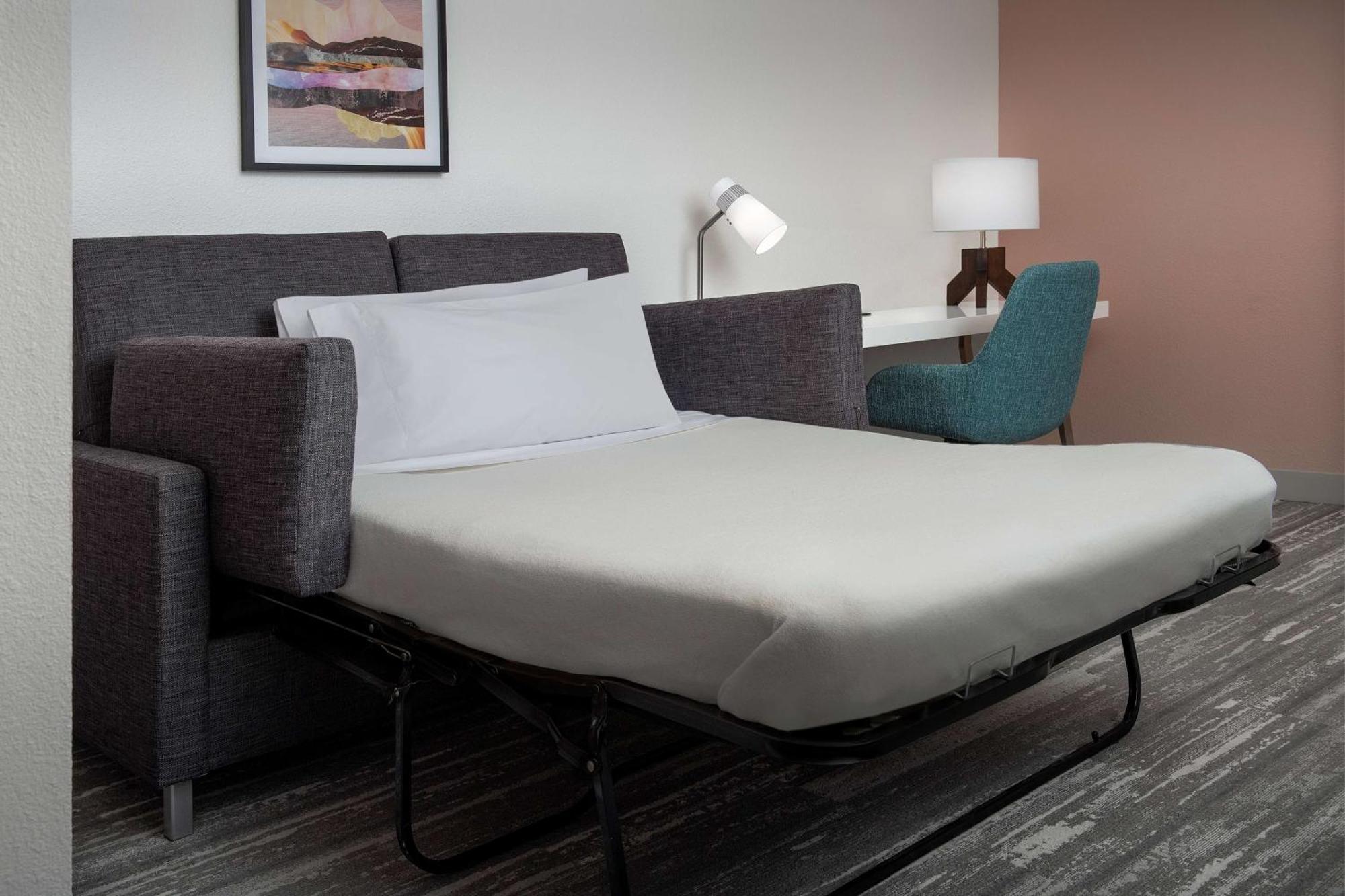 Hilton Garden Inn Dallas/Данканвиль Экстерьер фото